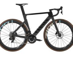 2024 Canyon Aeroad CF SLX 8 AXS Road Bike (KINGCYCLESPORT)