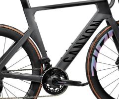 2024 Canyon Aeroad CF SLX 8 AXS Road Bike (KINGCYCLESPORT)